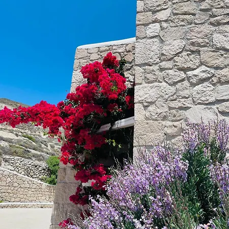 Hotel Milo Milo Mandrakia