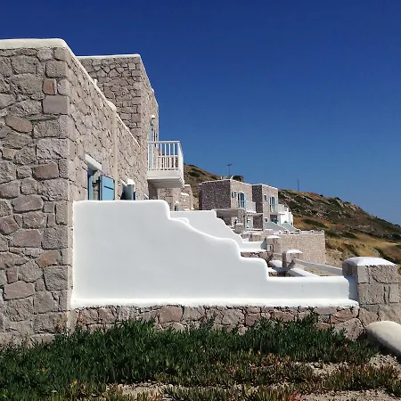 Milo Milo Hotel Mandrakia