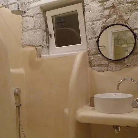 Milo Milo 3* Mandrakia