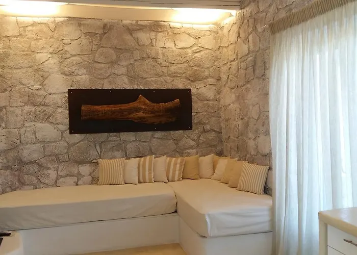 Hotel Milo Milo Mandrakia